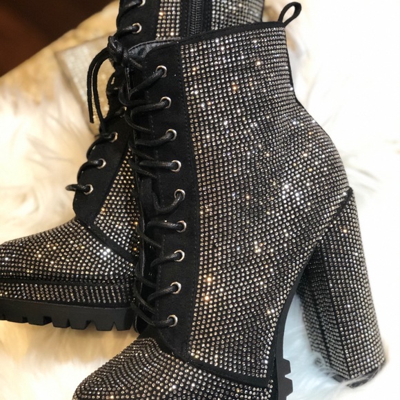 Must Have Bling Bootie - Picture 3 of 5
